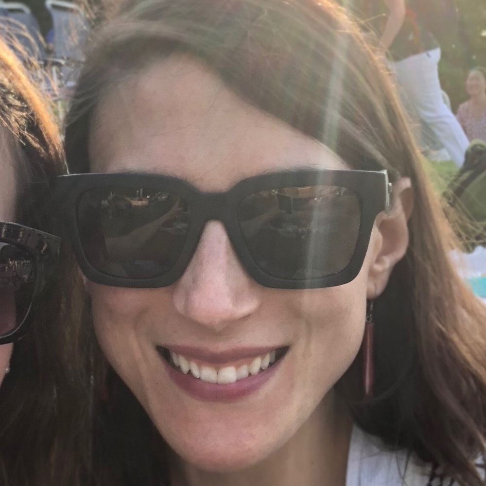 Meet your Posher, Sarah